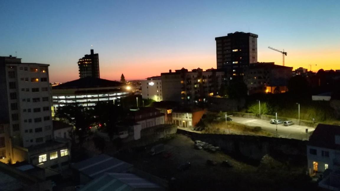 Porto Downtown Main Str Apartment Bagian luar foto